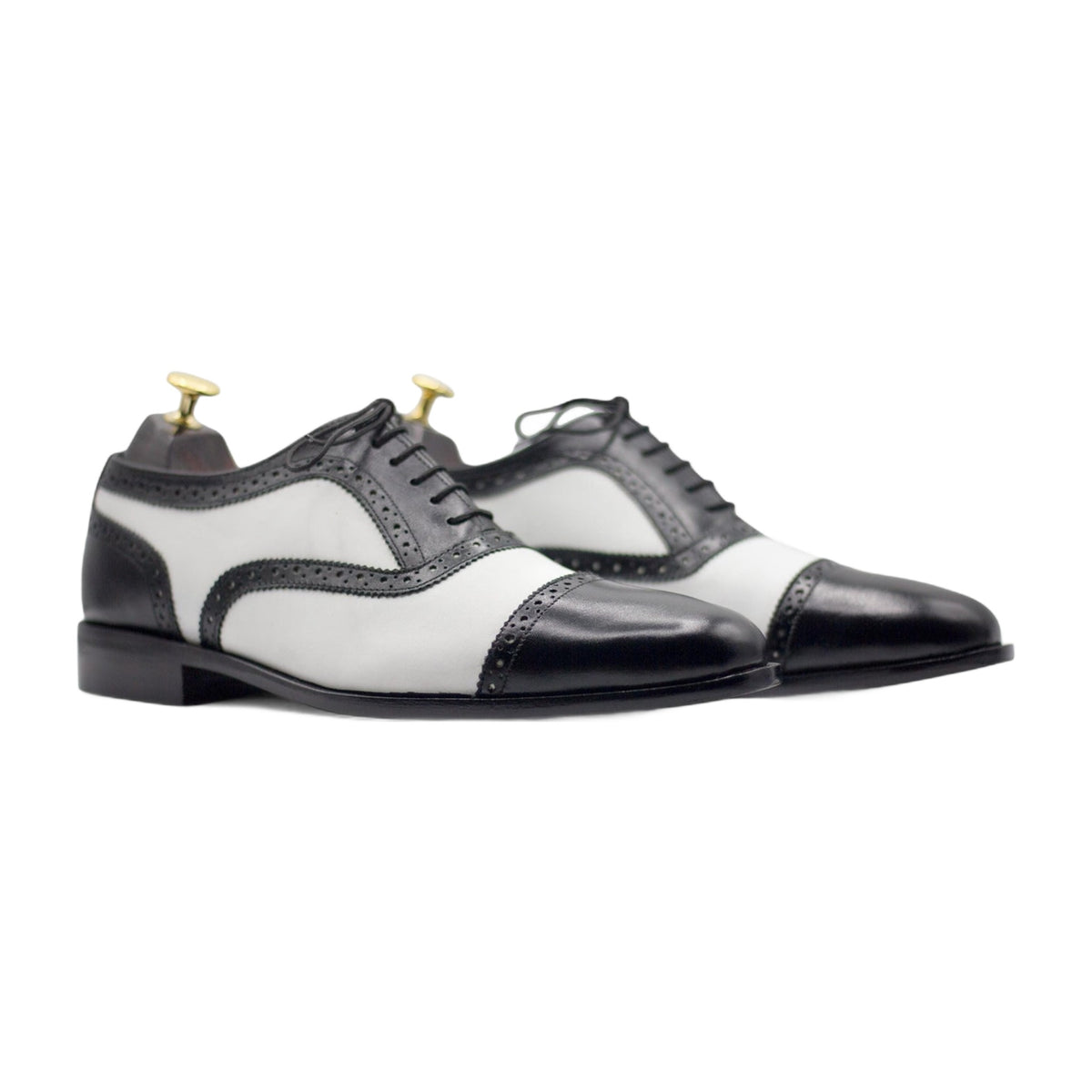 Handmade Two-Tone White & Black Cap-Toe Oxford Shoes