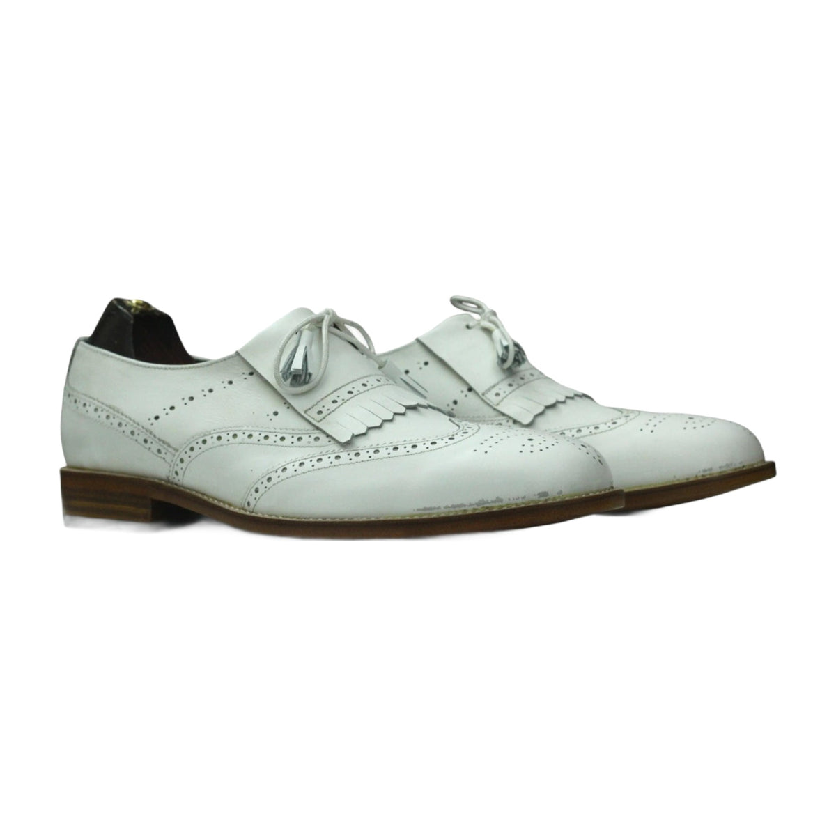 Handmade White Wingtip Fringe Loafers