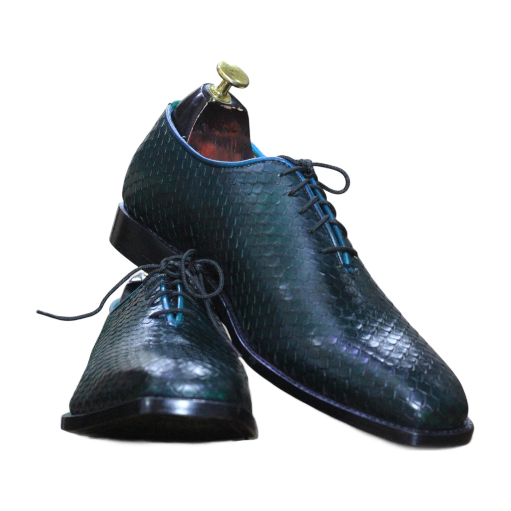 Handmade Blue Python Texture Wholecut Shoes